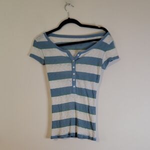Aeropostale Blue and White Striped Short Sleeve Top